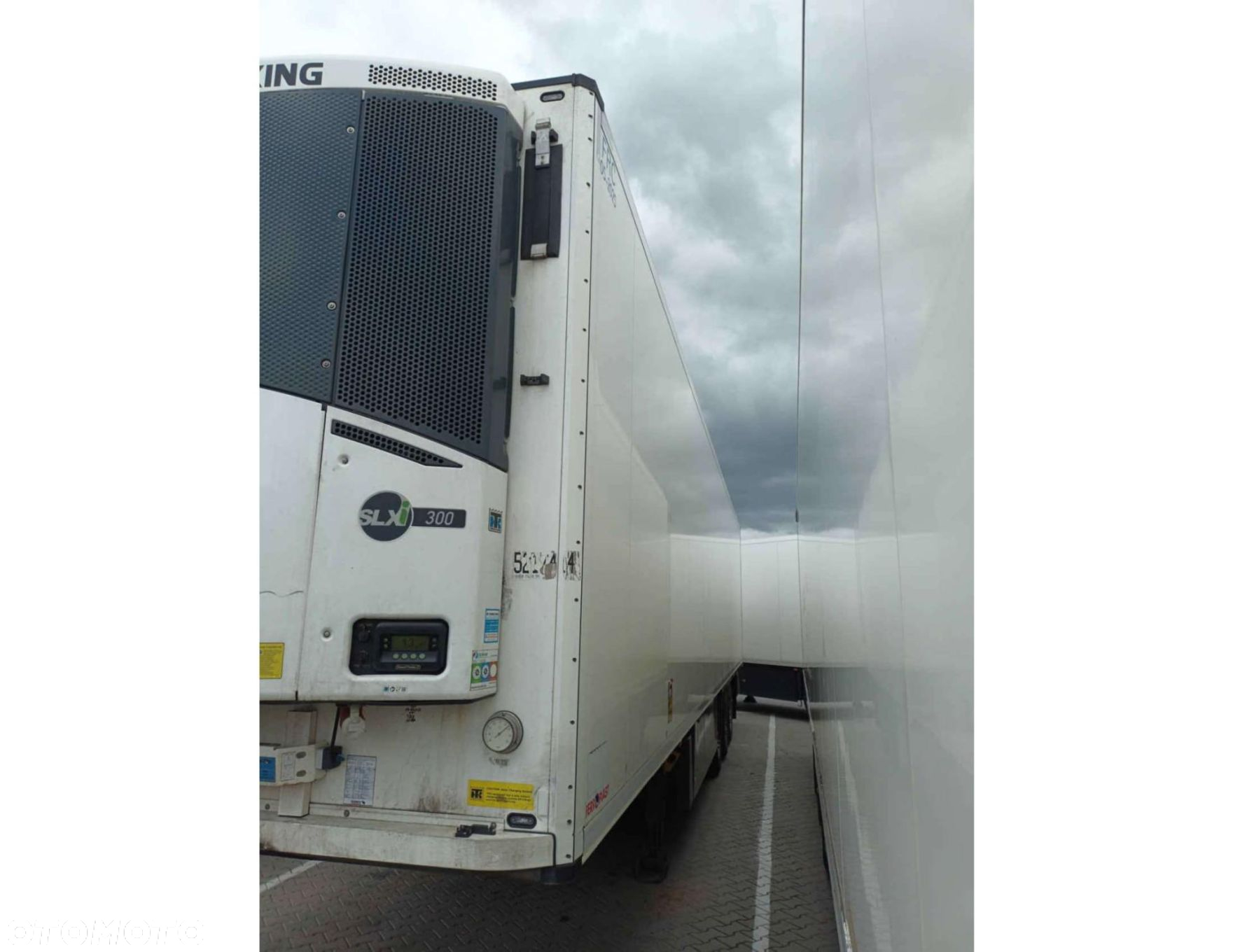 Schmitz Cargobull SKO FP 60 ThermoKing SLXi 300 - 3