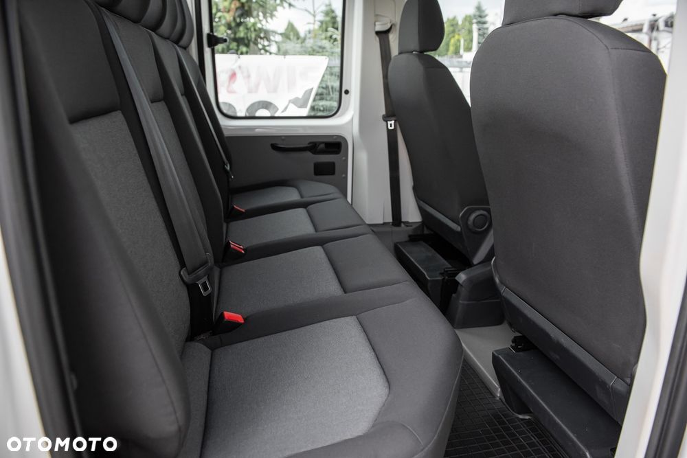 Volkswagen Crafter - 12