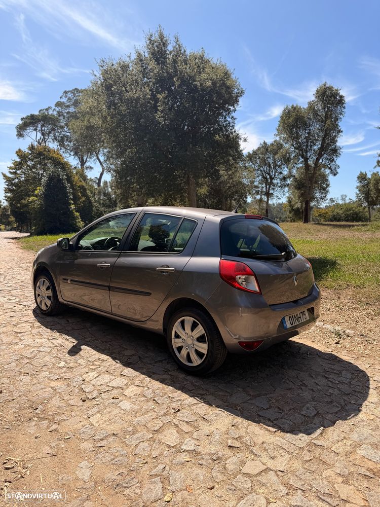 Renault Clio 1.5 dCi Confort 89g - 3