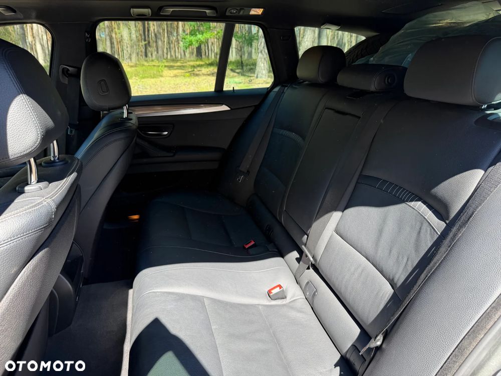 BMW Seria 5 530d Modern Line - 14