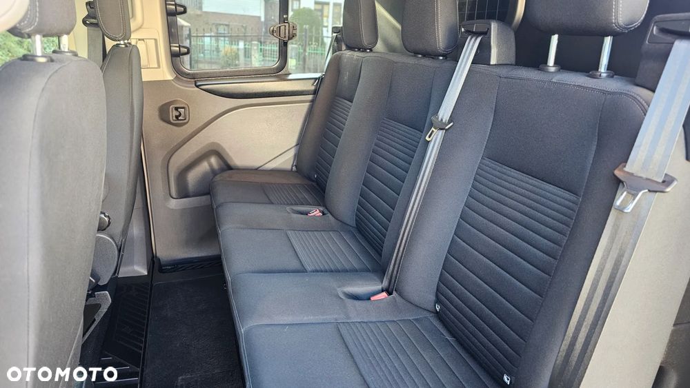 Ford Transit Custom - 13