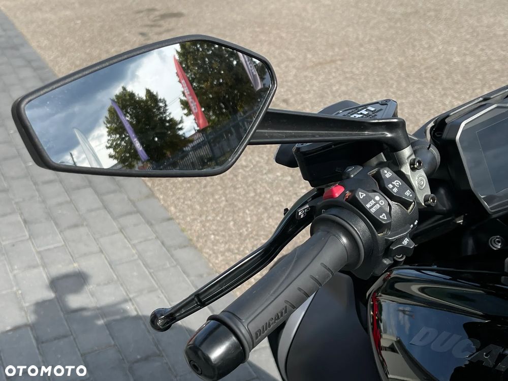 Ducati Diavel - 17
