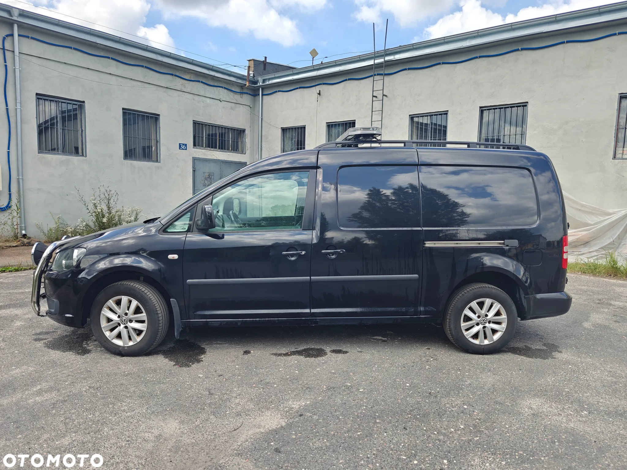 Volkswagen Caddy - 2