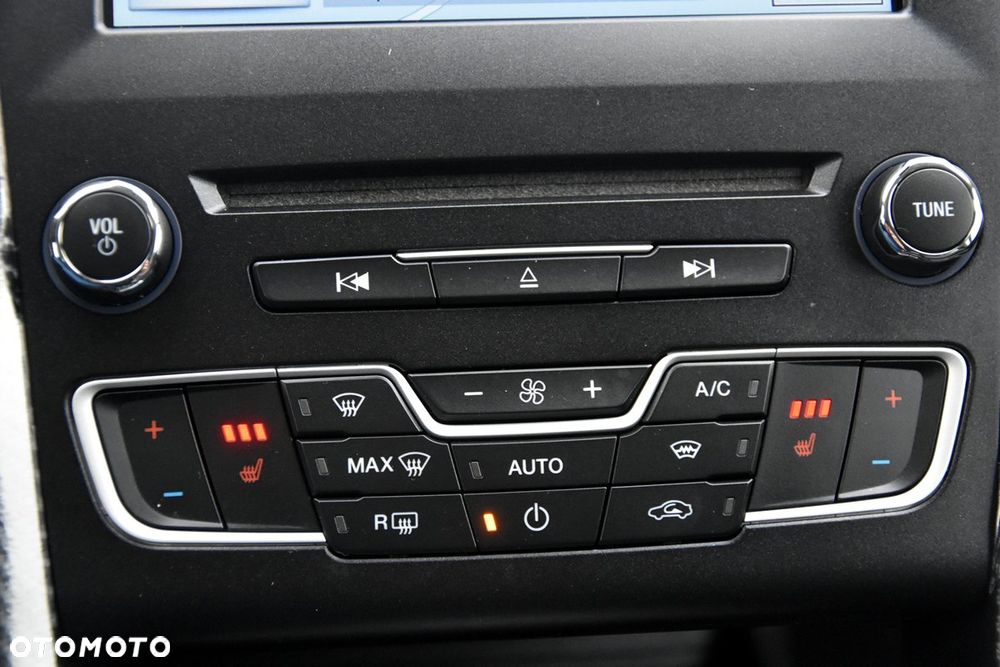 Ford Mondeo 2.0 TDCi ST-Line X PowerShift - 25