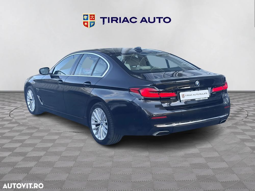 BMW Seria 5 530e xDrive Aut. - 3