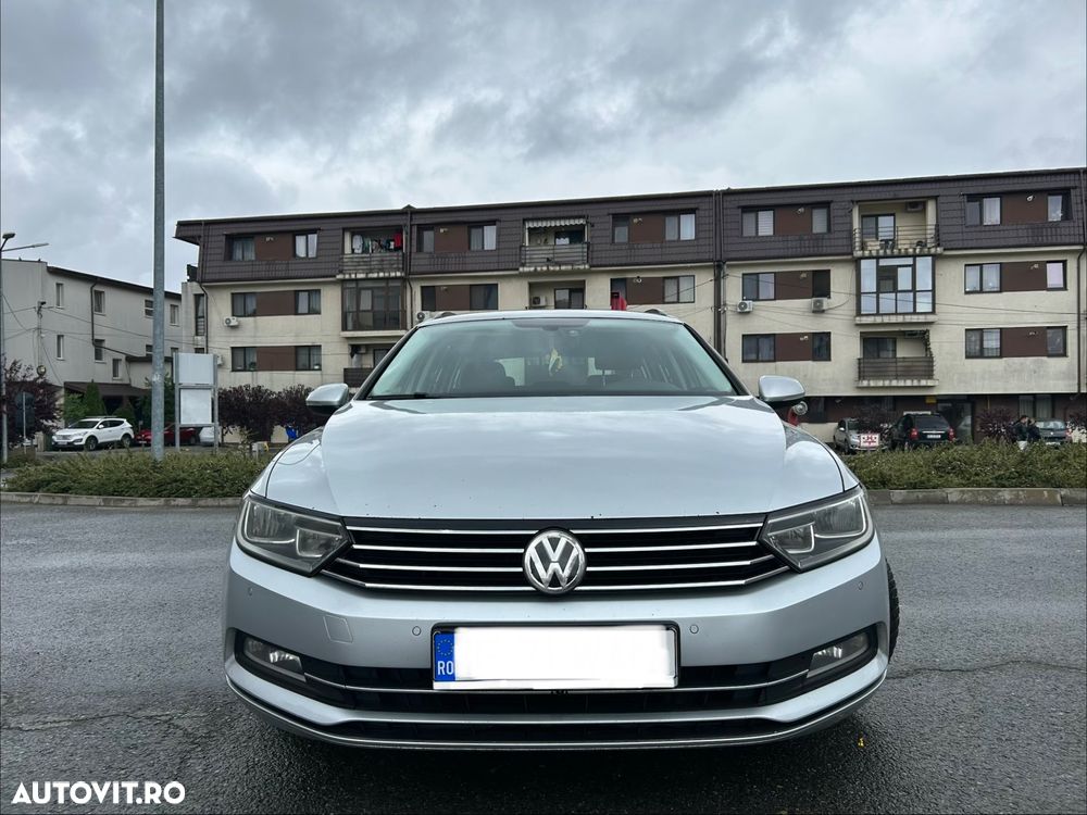 Volkswagen Passat 2.0 TDI DSG (BlueMotion Technology) Comfortline - 1
