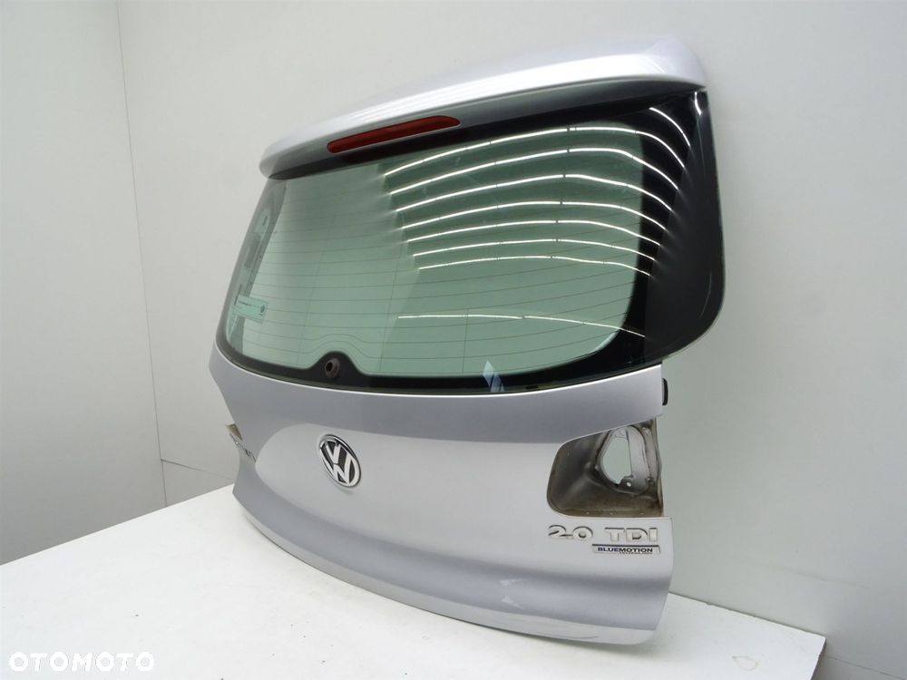 Klapa bagażnika tył tylna szyba stop la7w 5n0827173 vw tiguan i 5n lift - 2
