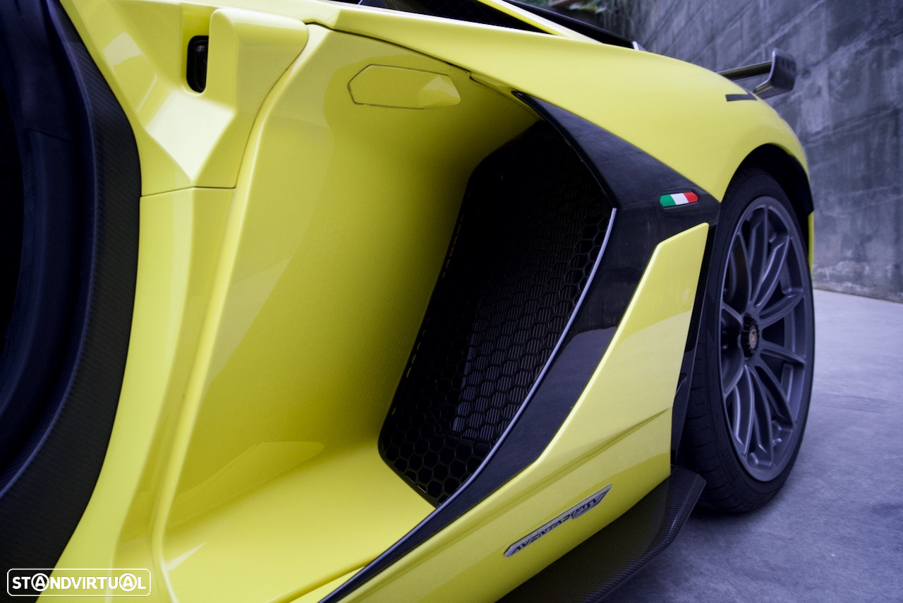 Lamborghini Aventador SVJ - 19