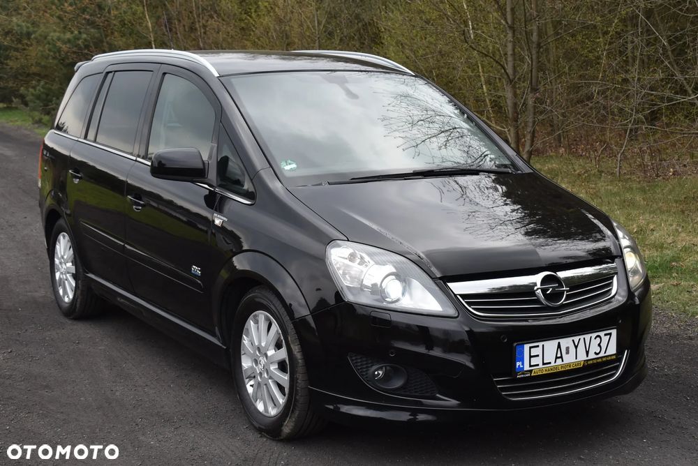 Opel Zafira 1.8 Sport - 19