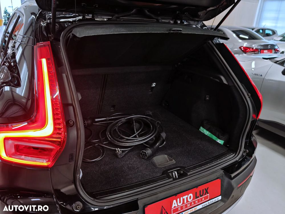 Volvo XC 40 T4 Recharge DKG Essential - 32