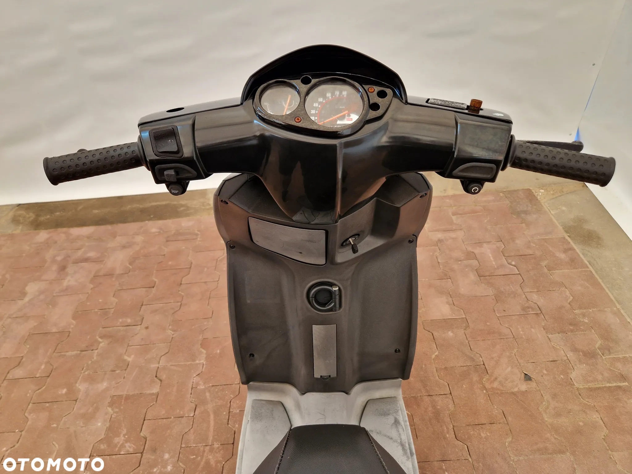 Aprilia SR - 7