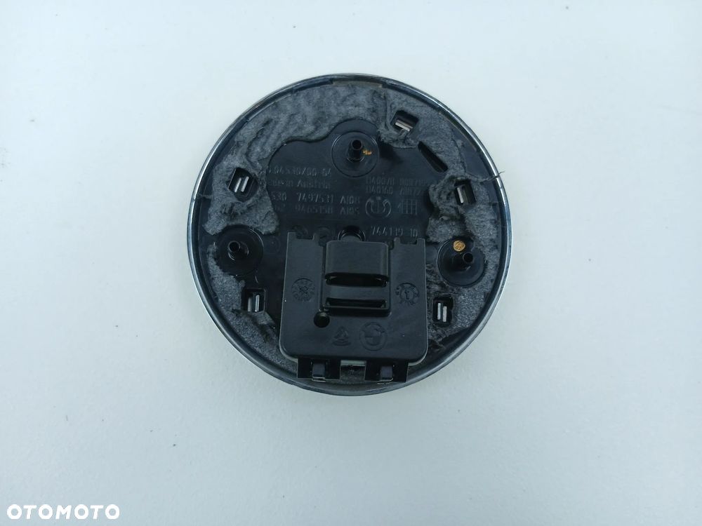 Logo emblemat klapy tył pokrywy bagażnika BMW G20 G21 G22 G23 G26 G82 51147497531 - 4