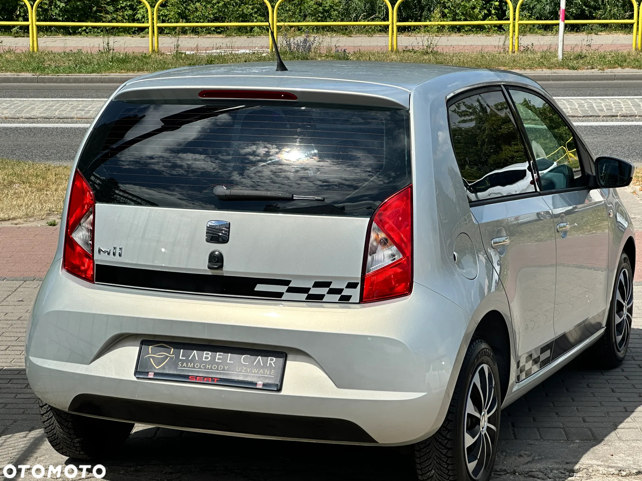 Seat Mii 1.0 Automatik 4You White - 16