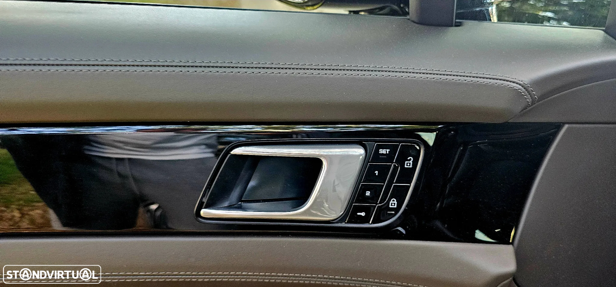Porsche Panamera Sport Turismo 4 E-Hybrid - 18