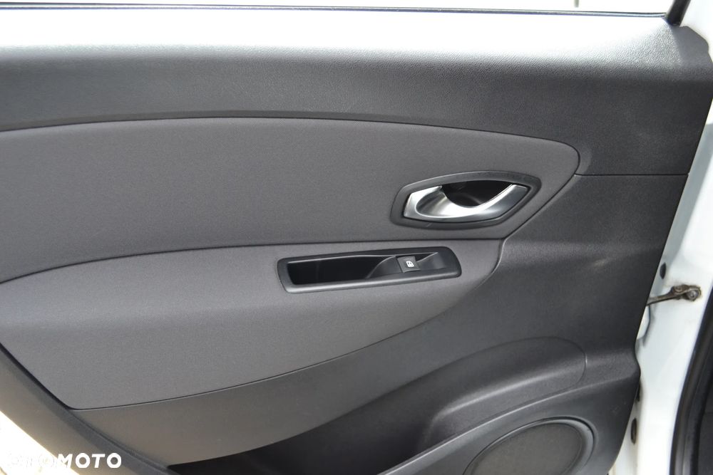 Renault Scenic Energy TCe 115 S&S Xmod Bose Edition - 33