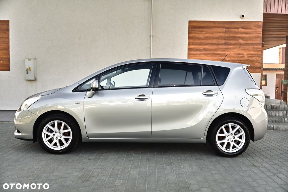 Toyota Verso 1.8 7-Sitzer Skyview Edition - 12