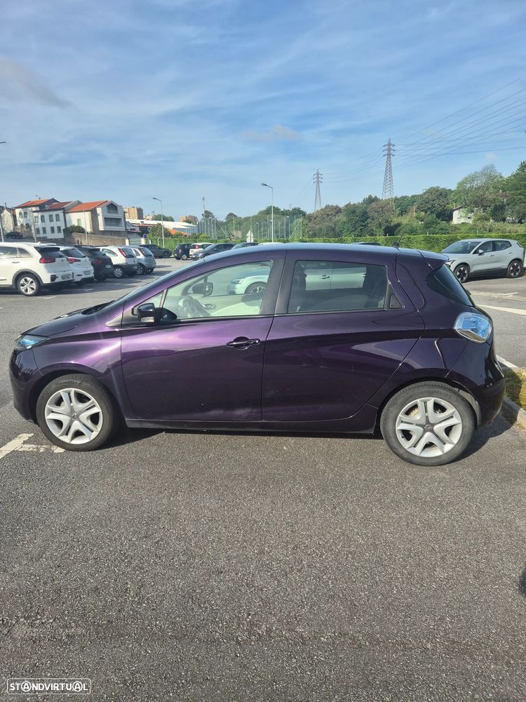Renault Zoe (s/ Bateria) 41 kwh Intens - 5