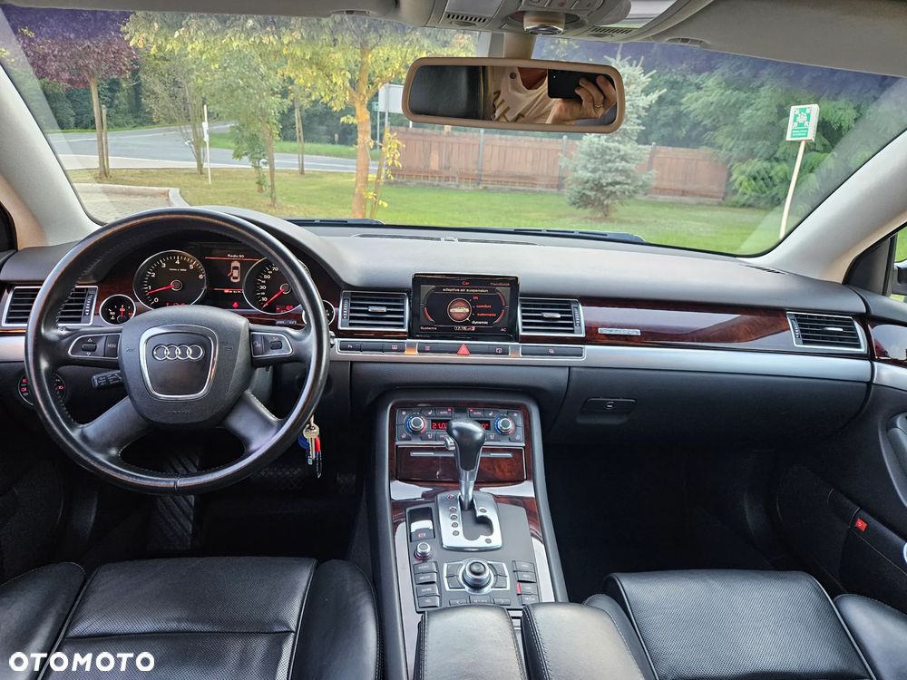 Audi A8 4.2 FSI L Quattro - 15