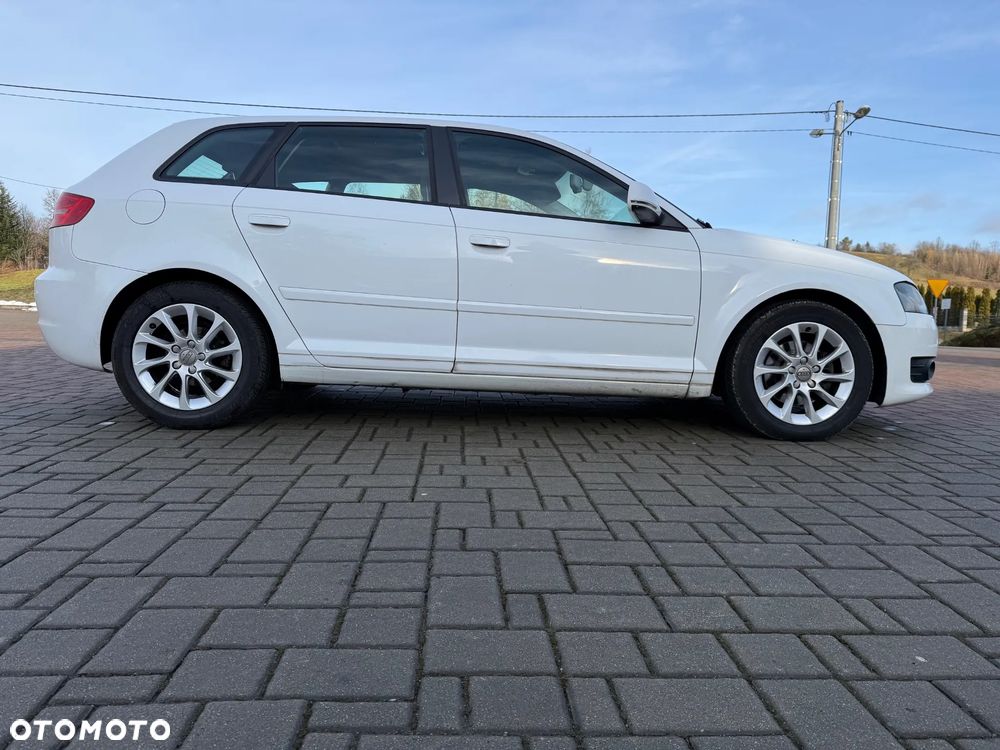 Audi A3 Sportback 2.0 TDI DPF S tronic Ambiente - 7