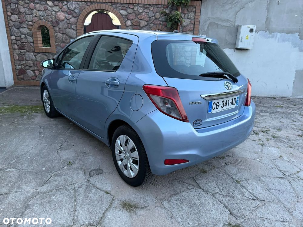 Toyota Yaris - 3