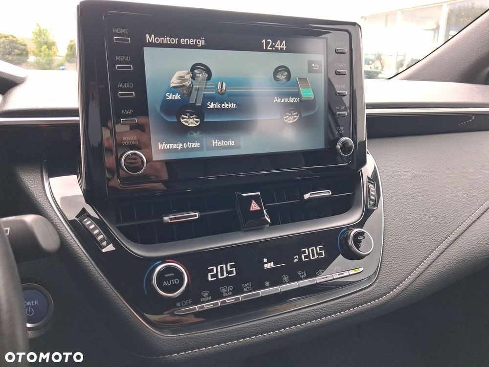 Toyota Corolla 2.0 Hybrid Comfort - 18