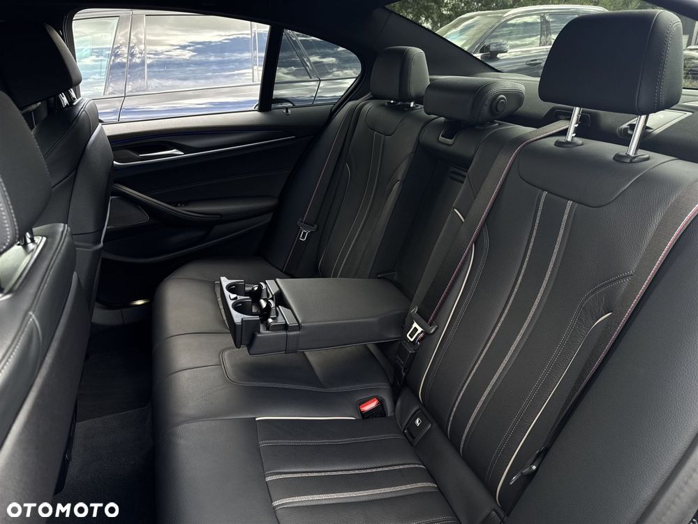 BMW Seria 5 - 24