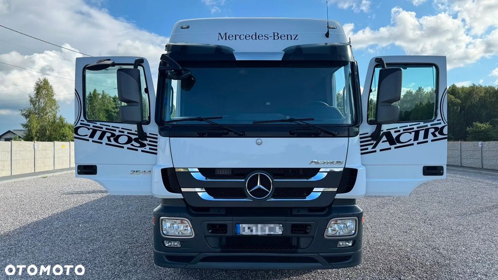 Mercedes-Benz Actros 2544 - 25