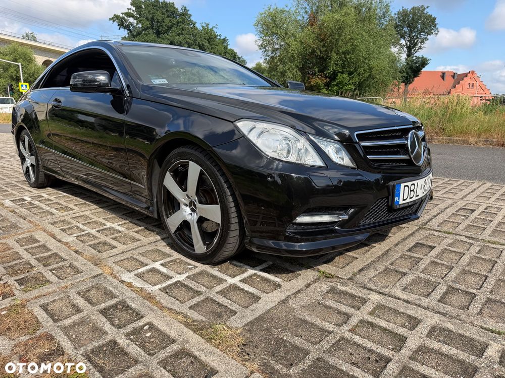 Mercedes-Benz Klasa E 350 CDI DPF BlueEFFICIENCY 7G-TRONIC Avantgarde - 2