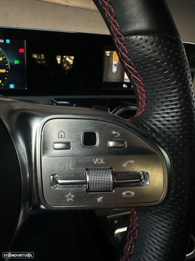 Mercedes-Benz A 200 AMG Line - 22