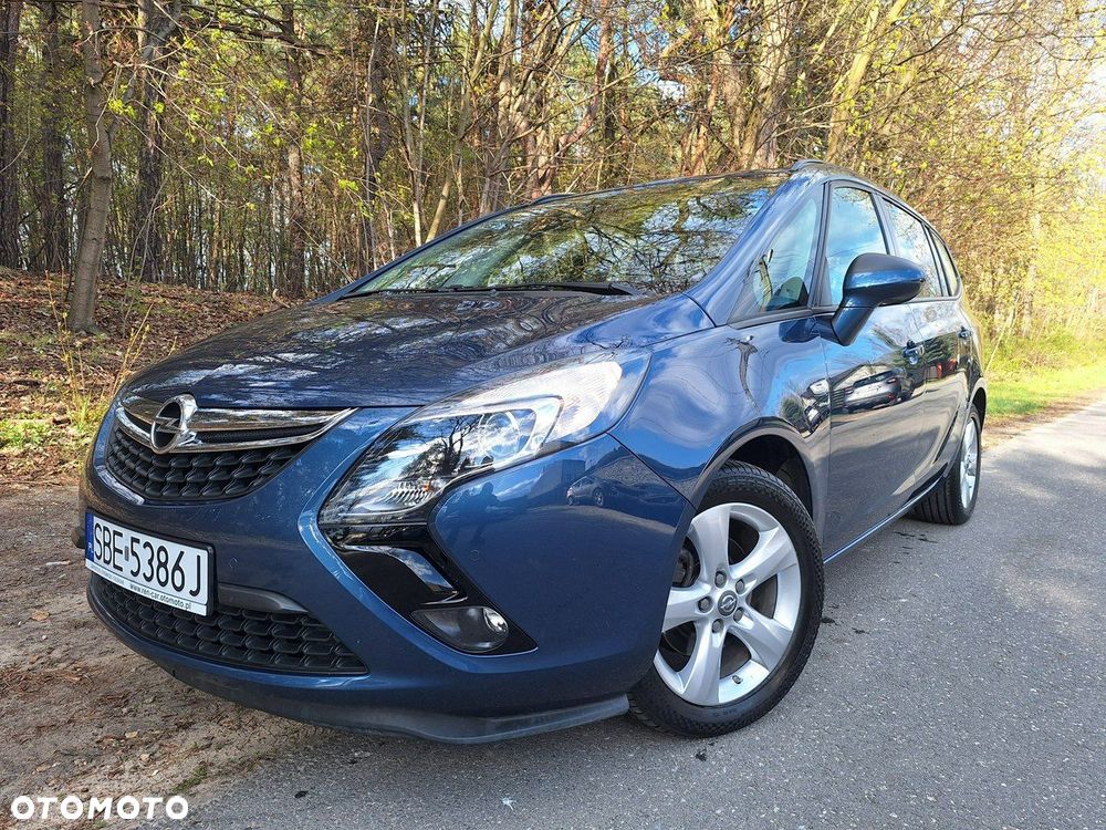 Opel Zafira - 24