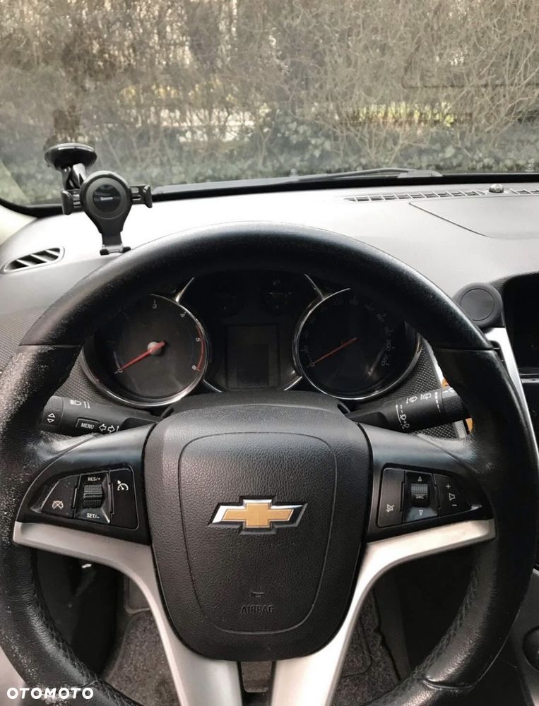 Chevrolet Cruze - 7