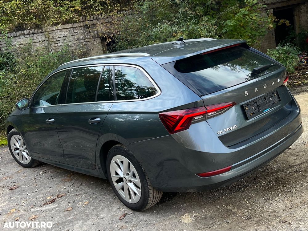 Skoda Octavia Combi 2.0 TDI DSG Style - 1