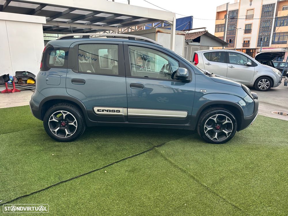 Fiat Panda 1.0 Hybrid Cross - 3