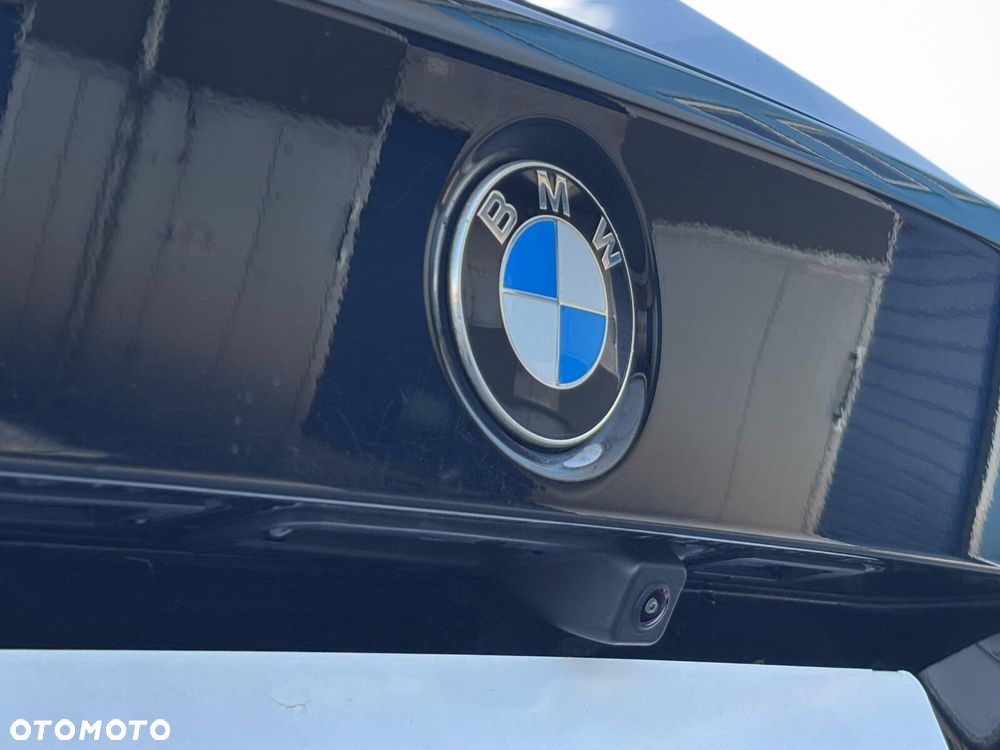 BMW Seria 3 320i GPF xDrive - 14