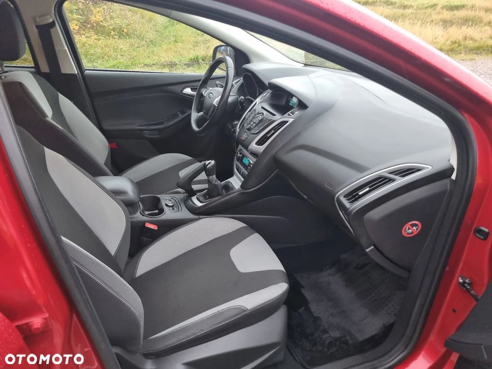 Ford Focus 1.0 EcoBoost Start-Stopp-System Trend - 19