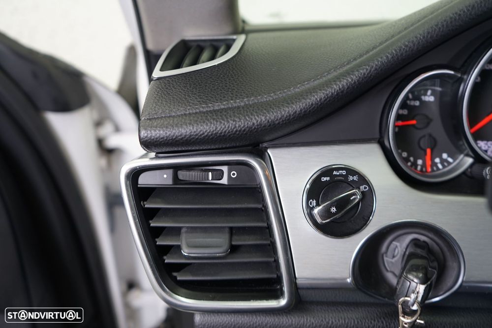 Porsche Panamera Platinum Edition - 23