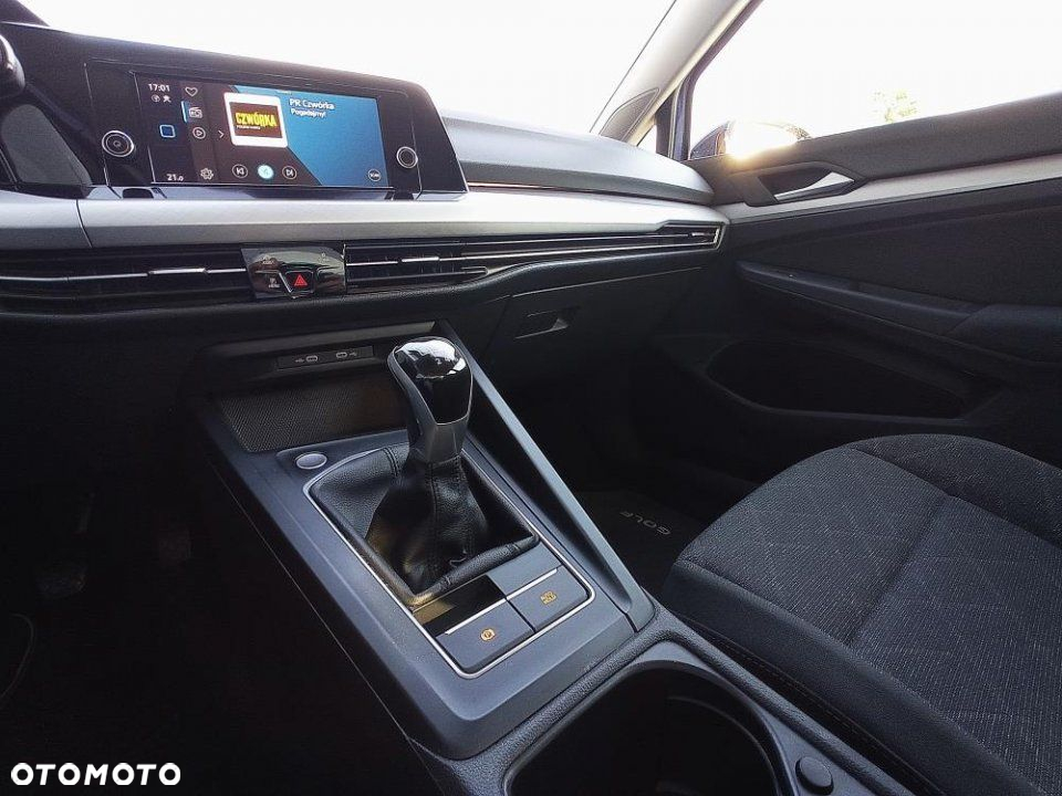 Volkswagen Golf - 25