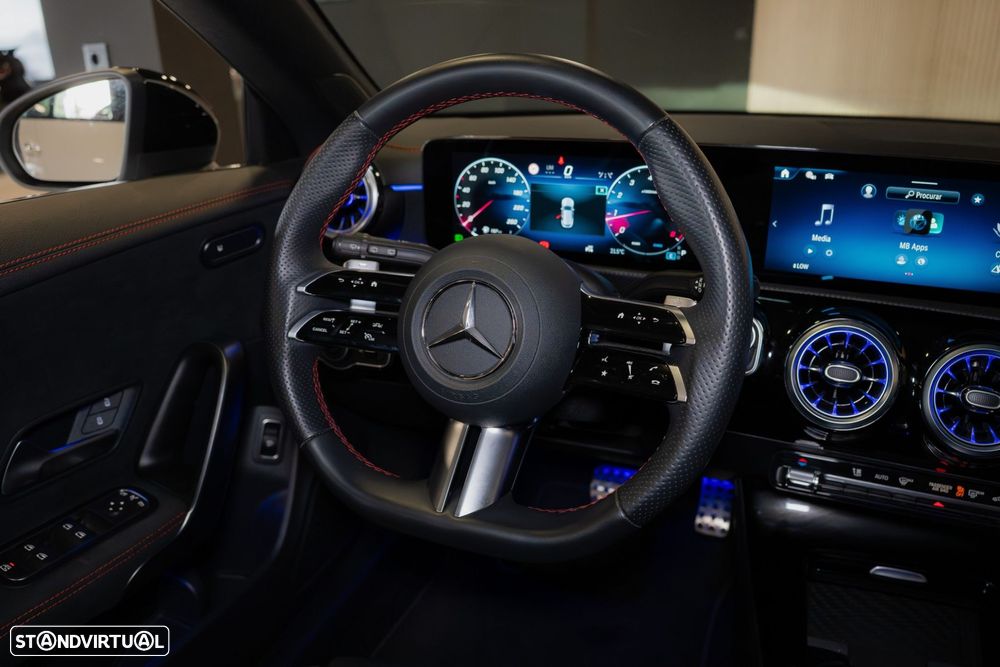 Mercedes-Benz CLA 180 7G-DCT AMG Line - 27