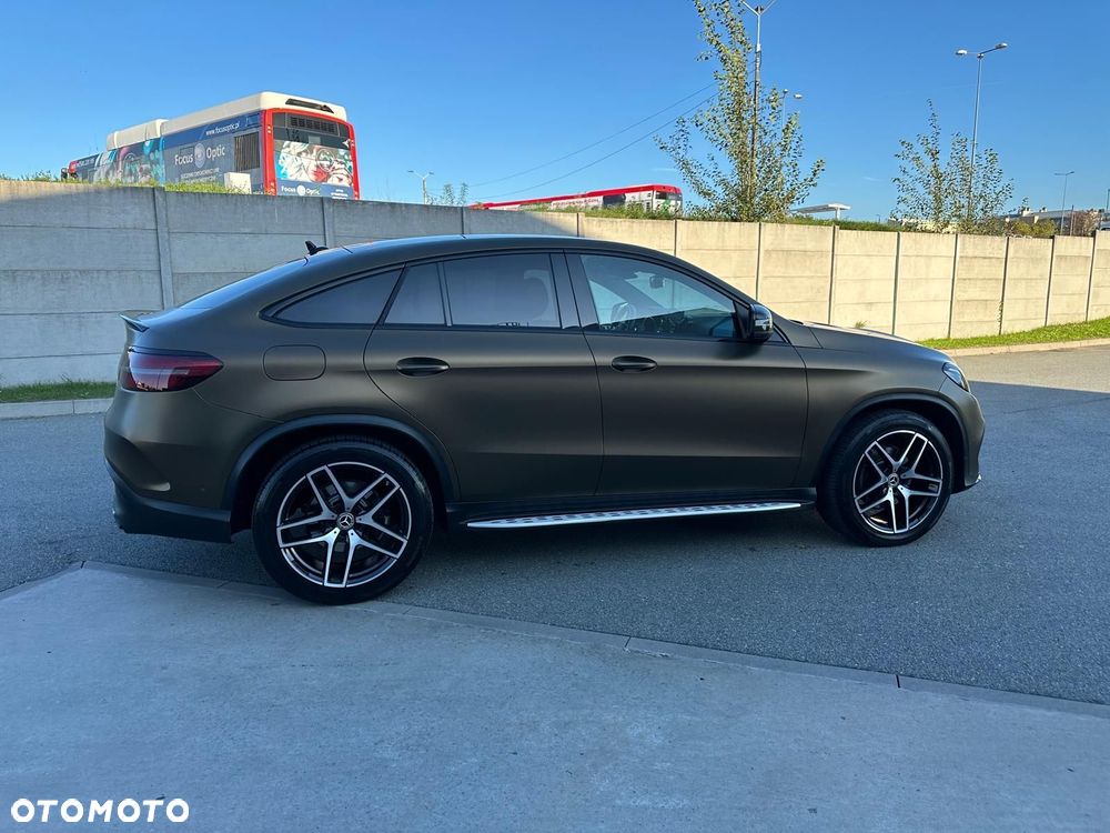 Mercedes-Benz GLE 350 d 4Matic 9G-TRONIC AMG Line - 8