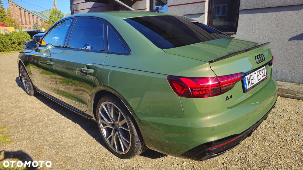 Audi A4 Limousine