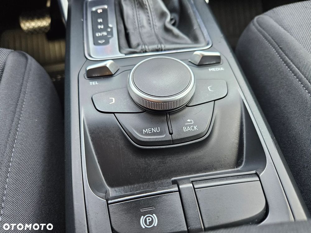 Audi Q2 2.0 TDI Quattro S tronic - 29