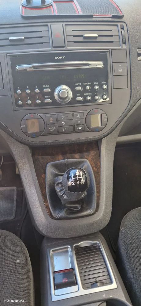 Ford Focus C-Max 1.6 TDCi Ghia - 15