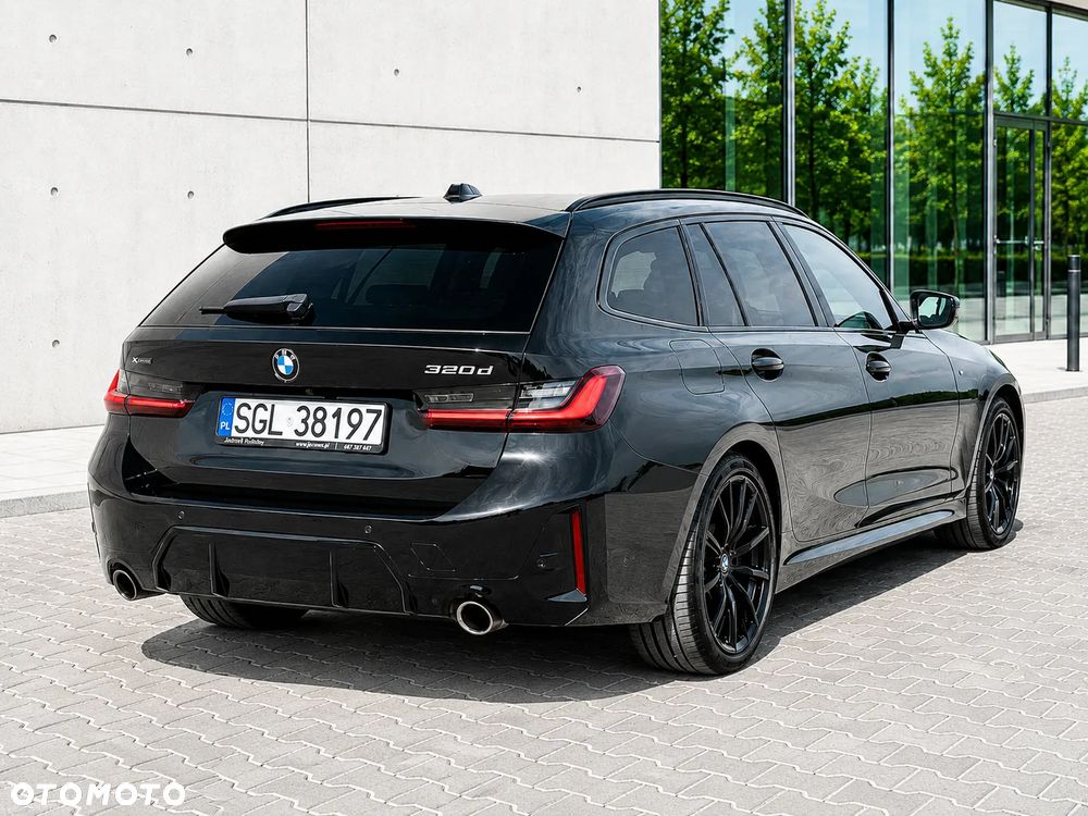 BMW Seria 3 320d xDrive MHEV M Sport sport - 12