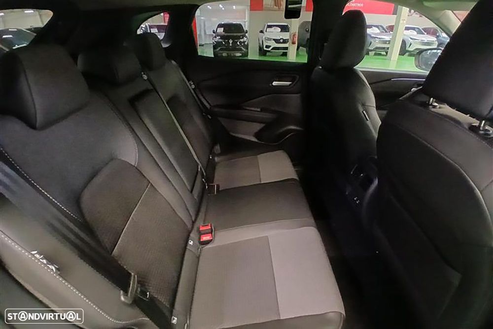 Nissan Qashqai 1.3 DIG-T N-Connecta LED Xtronic - 13