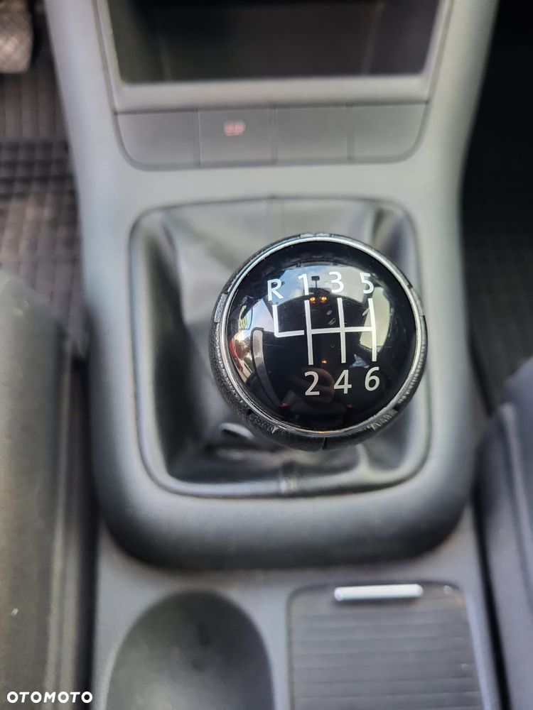 Volkswagen Golf Plus - 34