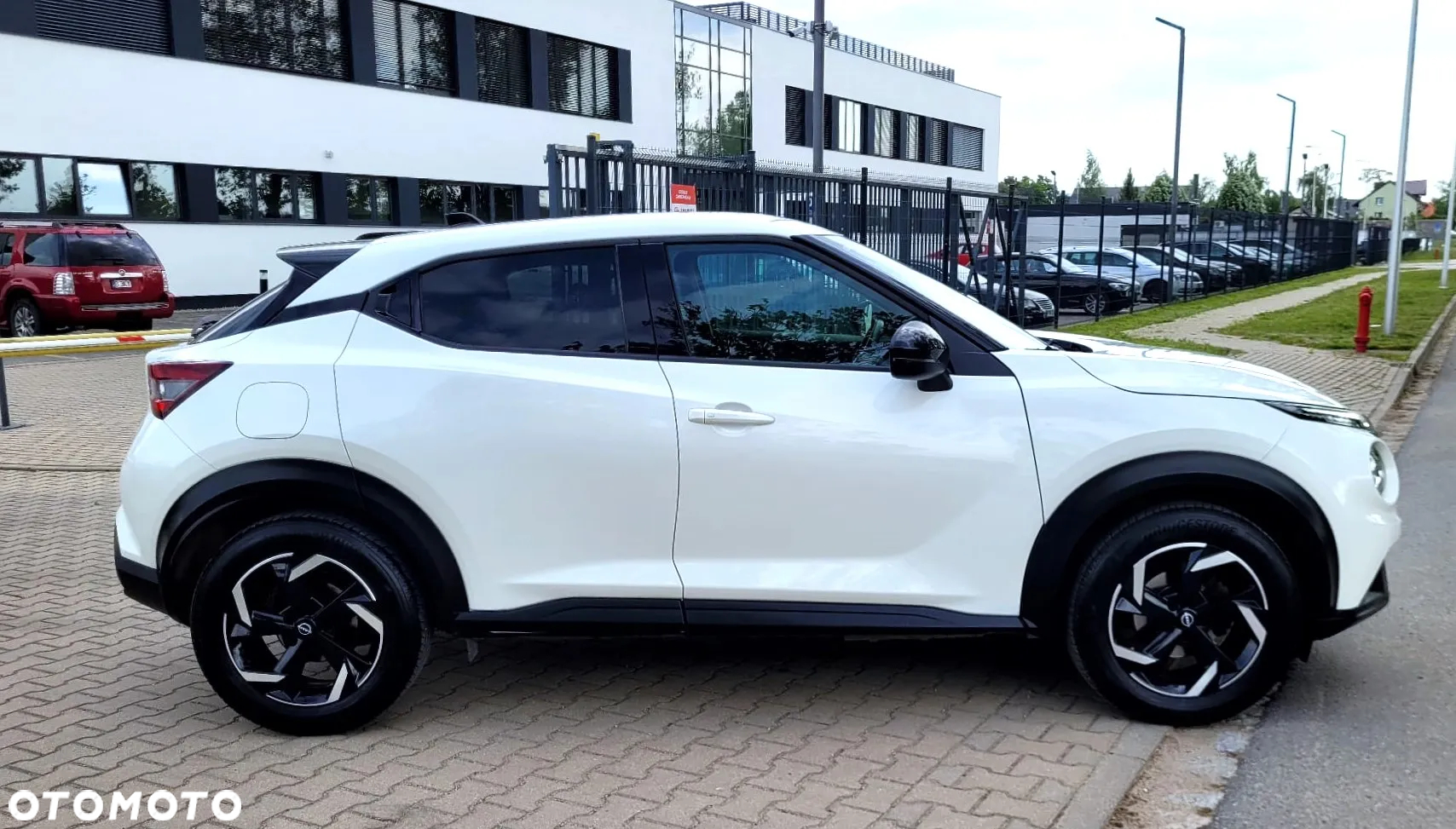 Nissan Juke 1.0 DIG-T N-Connecta - 14