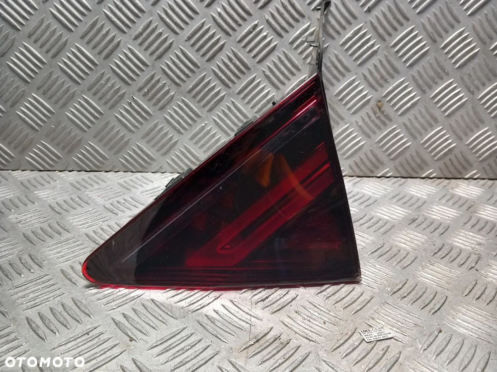 AUDI A7 C7 LIFT LAMPA PRAWA TYLNA PRAWY TYŁ W KLAPE LED