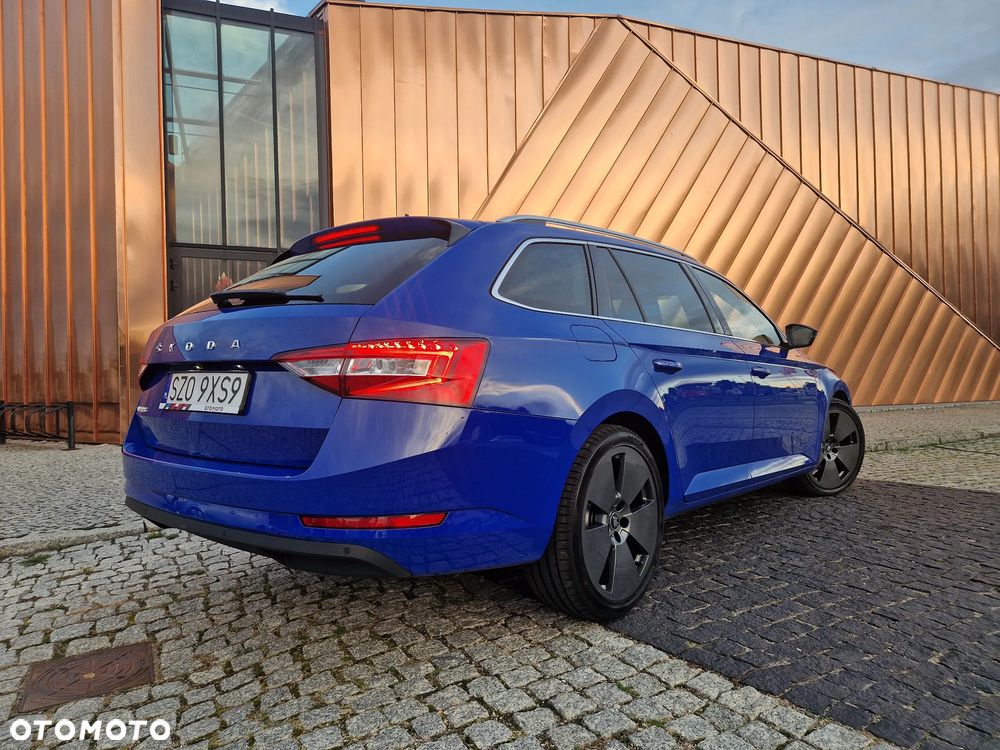 Skoda Superb 2.0 TDI Ambition DSG7 - 9