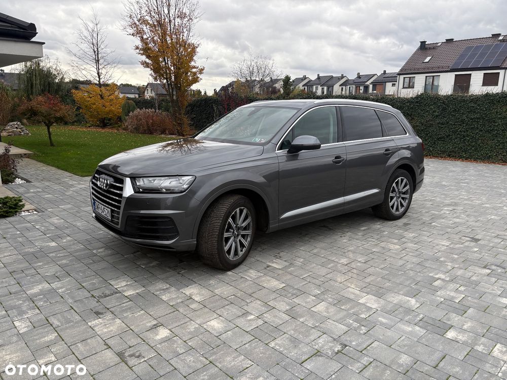 Audi Q7 - 1