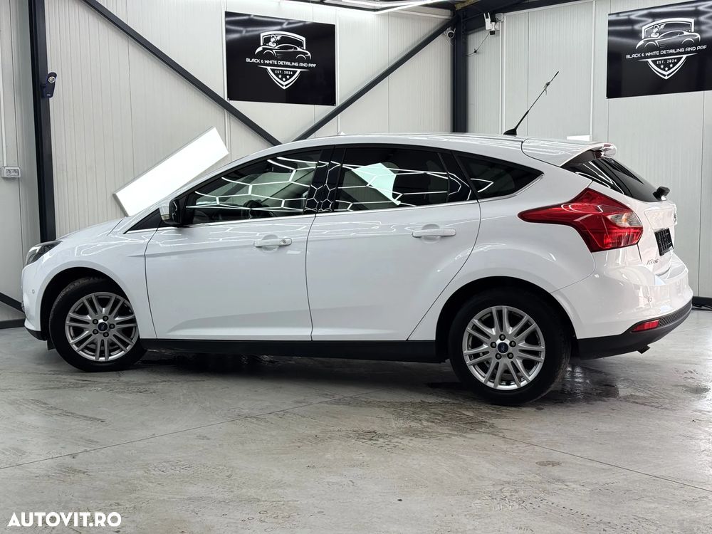 Ford Focus 1.6 TDCI DPF Start-Stopp-System Titanium - 16